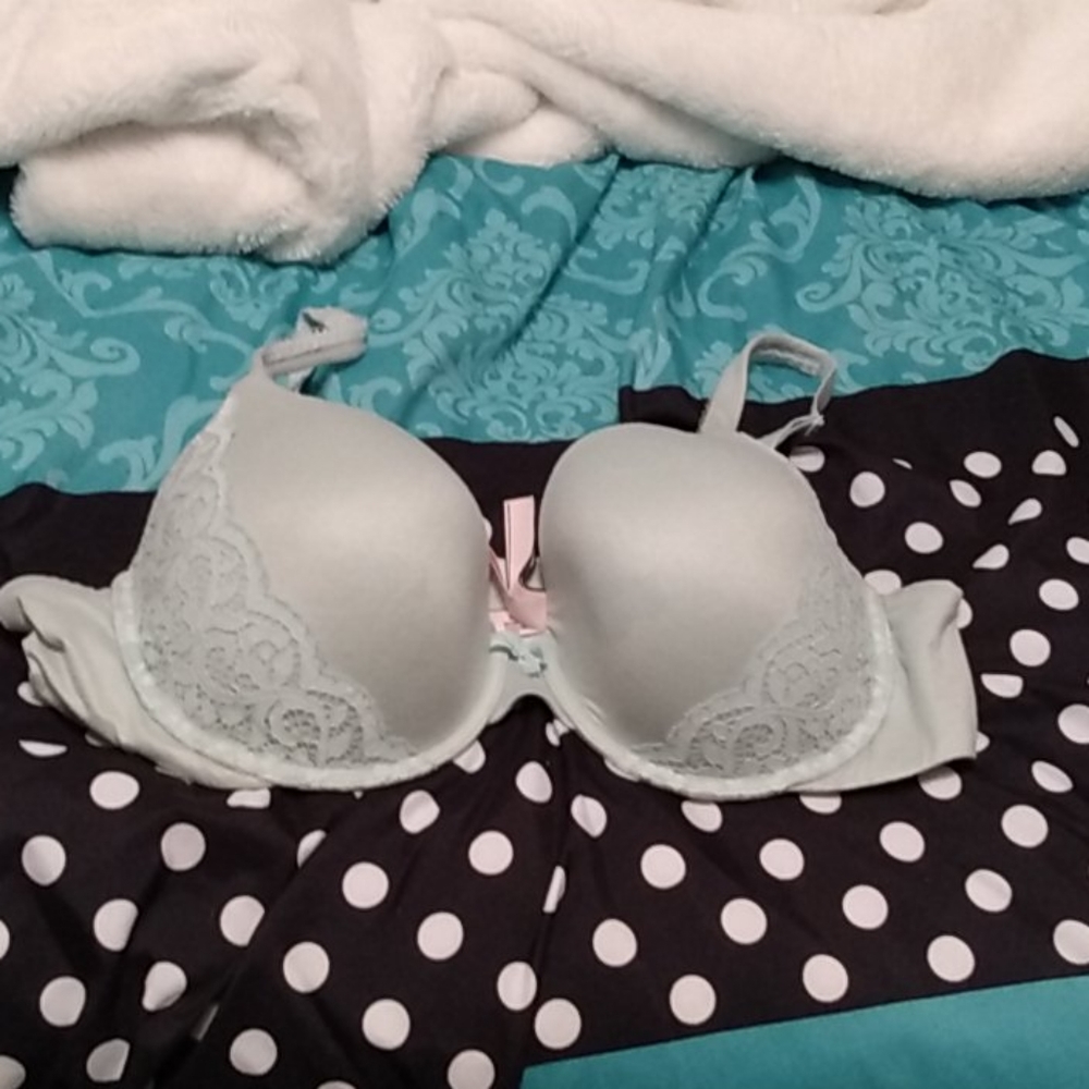 Bra